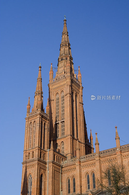 Steeples Marktkirche Wiesbaden报道